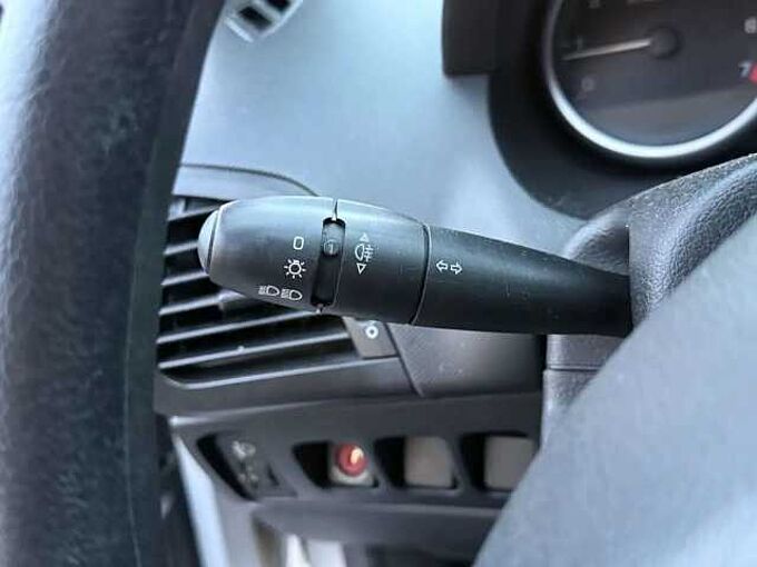 Peugeot 206 206+ 1.1i * MARCHAND OU EXPORT *